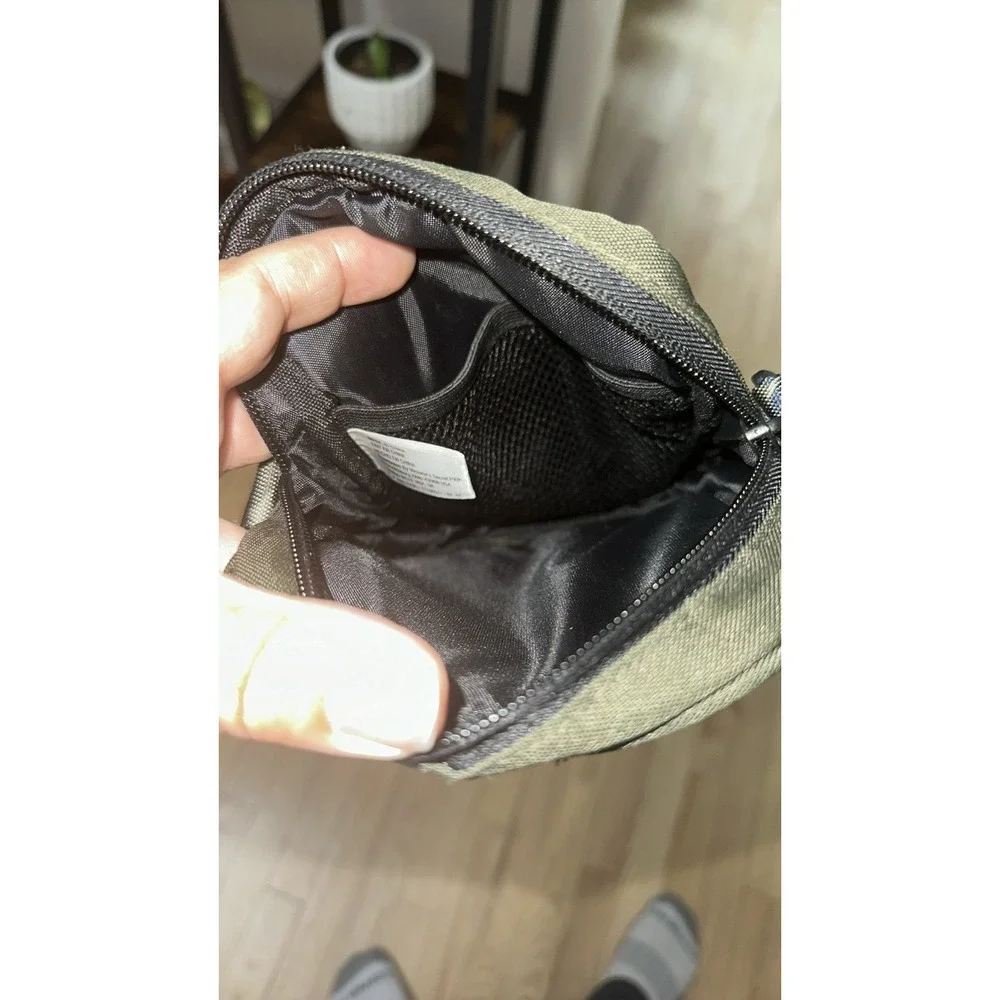 Crossbody‎